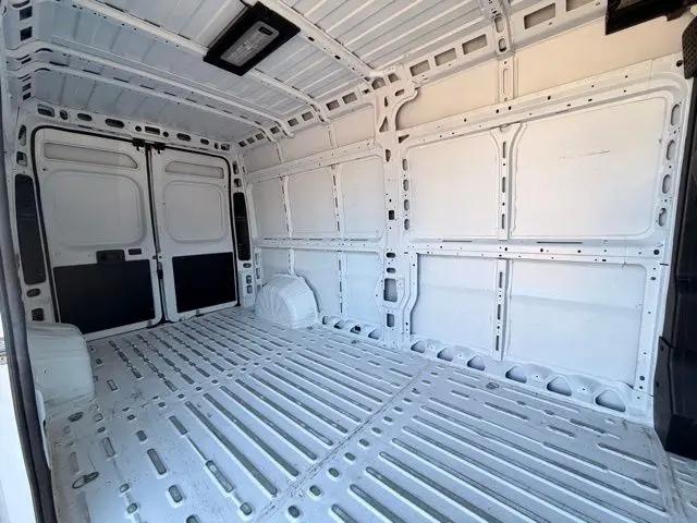 2024 Ram ProMaster 2500 Cargo Van Tradesman High Roof 159" WB w/Pass Seat