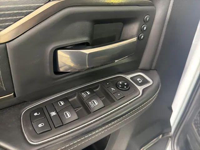 2021 Ram 3500 Limited Crew Cab 4x4 8' Box