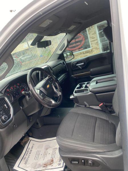 2021 Chevrolet Silverado 1500 4WD Crew Cab Short Bed LT