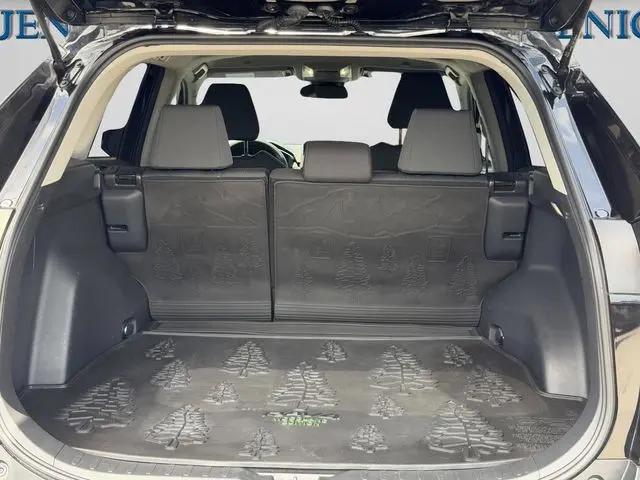 2025 Toyota RAV4 Hybrid Woodland Edition
