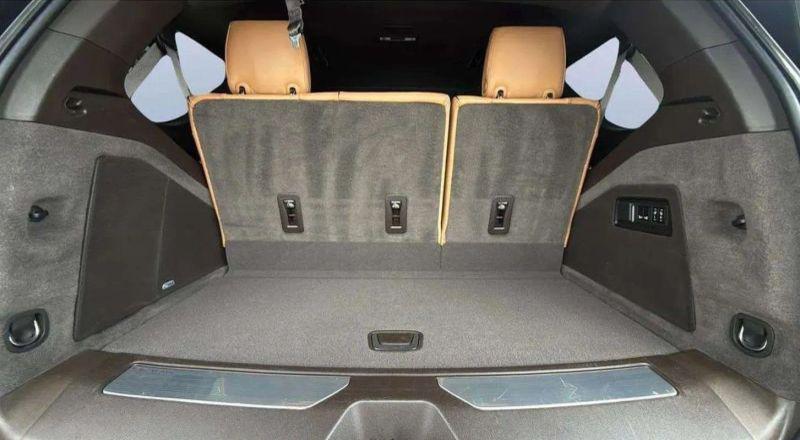 2023 Cadillac Escalade 4WD Premium Luxury