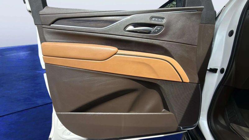 2023 Cadillac Escalade 4WD Premium Luxury