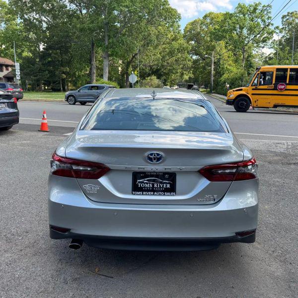 2023 Toyota Camry XLE Hybrid