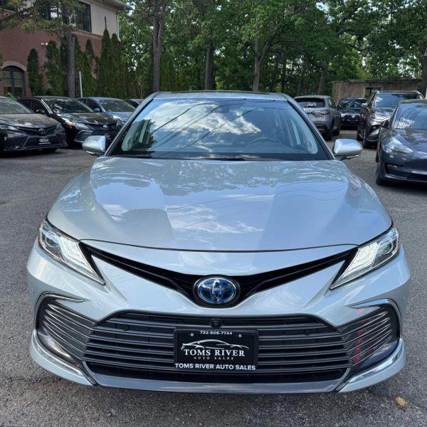 2023 Toyota Camry XLE Hybrid