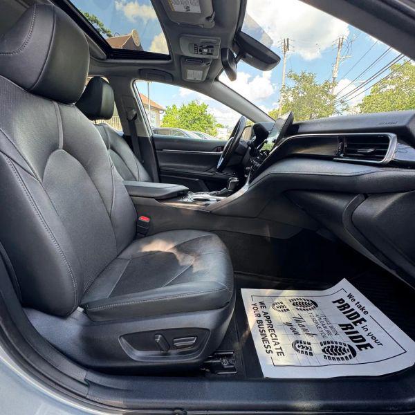 2023 Toyota Camry XLE Hybrid