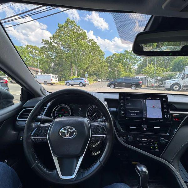 2023 Toyota Camry XLE Hybrid