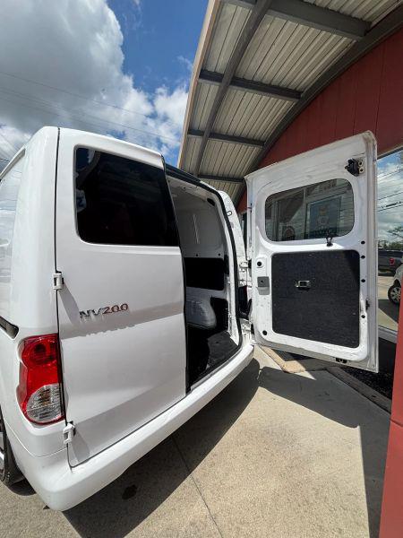 2018 Nissan NV200 SV