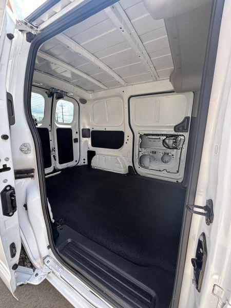 2018 Nissan NV200 SV
