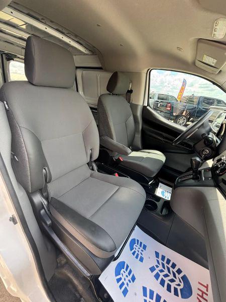 2018 Nissan NV200 SV