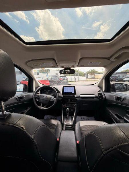 2020 Ford EcoSport SES