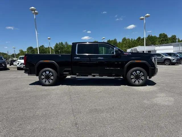 2026 GMC Sierra 2500HD Crew Cab, Standard Bed, Denali, 4WD