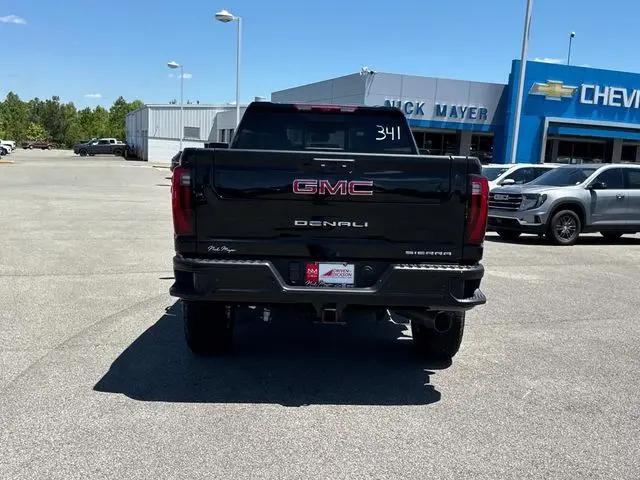2026 GMC Sierra 2500HD Crew Cab, Standard Bed, Denali, 4WD