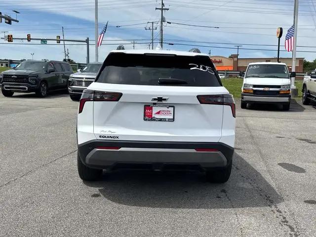 2026 Chevrolet Equinox FWD LT