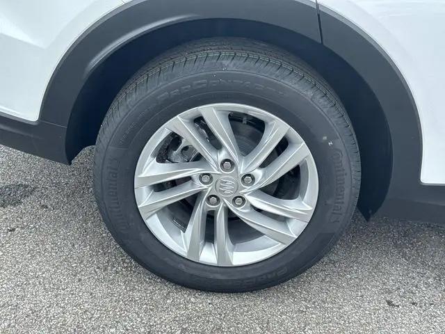 2026 Buick NV Preferred FWD