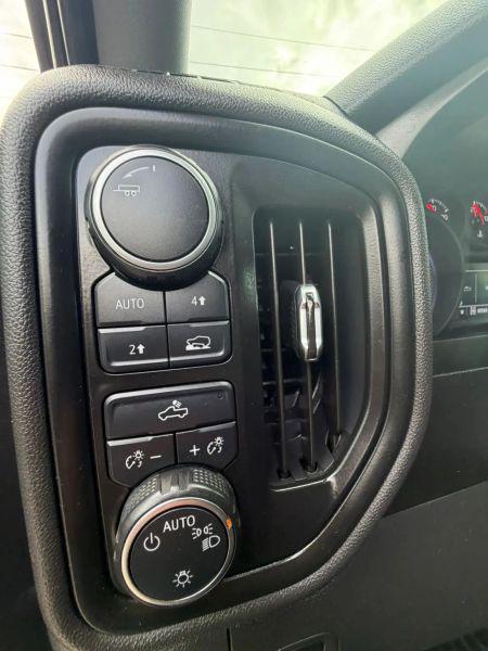 2020 Chevrolet Silverado 1500 4WD Crew Cab Short Bed Custom for sale in Houston, TX