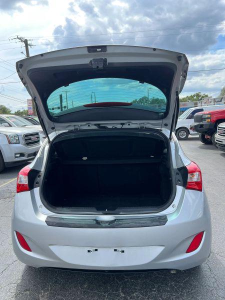 2016 Hyundai Elantra GT Base