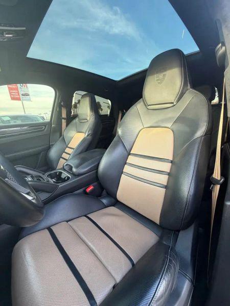 2023 Porsche Cayenne GTS