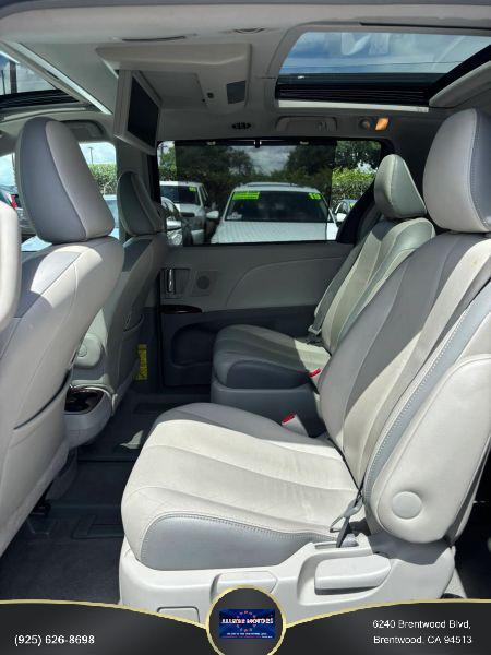 2013 Toyota Sienna Limited V6 7 Passenger