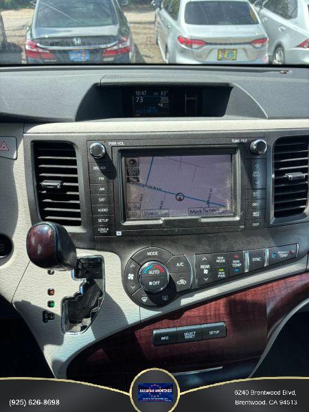 2013 Toyota Sienna Limited V6 7 Passenger