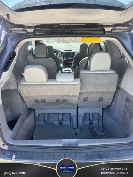 2013 Toyota Sienna Limited V6 7 Passenger