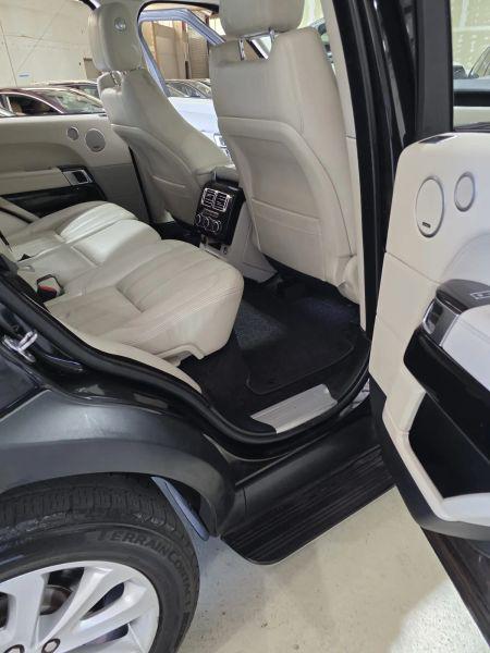 2013 Land Rover Range Rover HSE