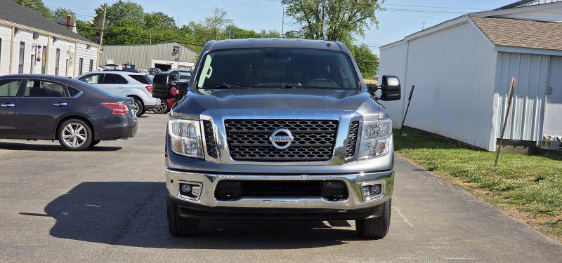 2017 Nissan Titan SV