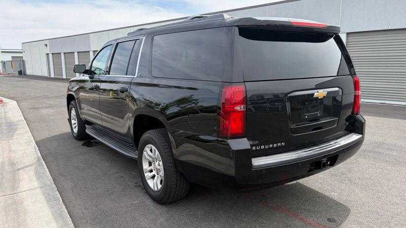 2015 Chevrolet Suburban LT
