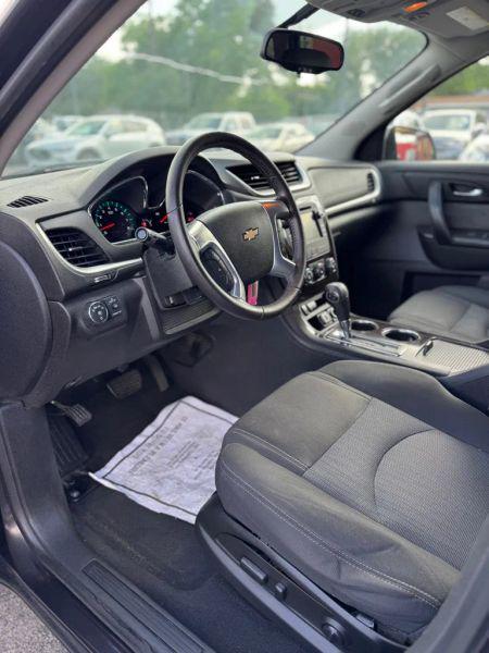 2017 Chevrolet Traverse 1LT