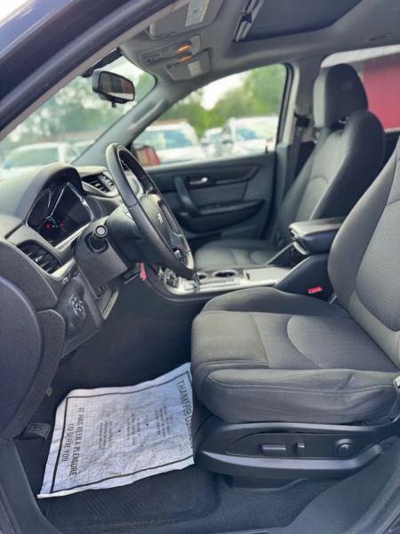 2017 Chevrolet Traverse 1LT