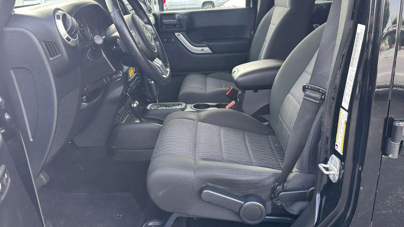 2011 Jeep Wrangler Unlimited Sahara