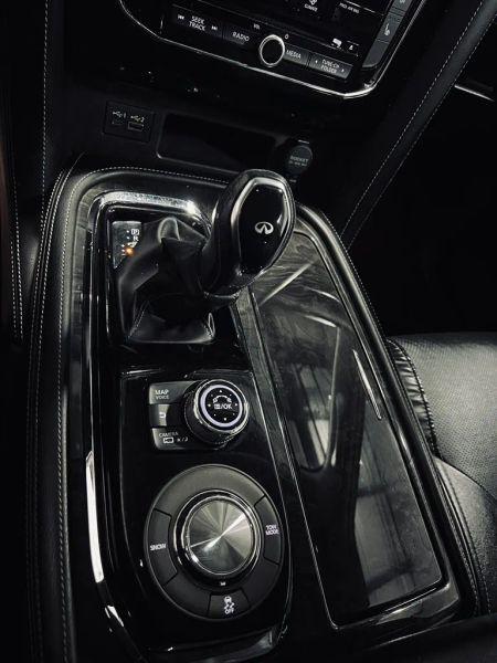 2020 INFINITI QX80 LUXE