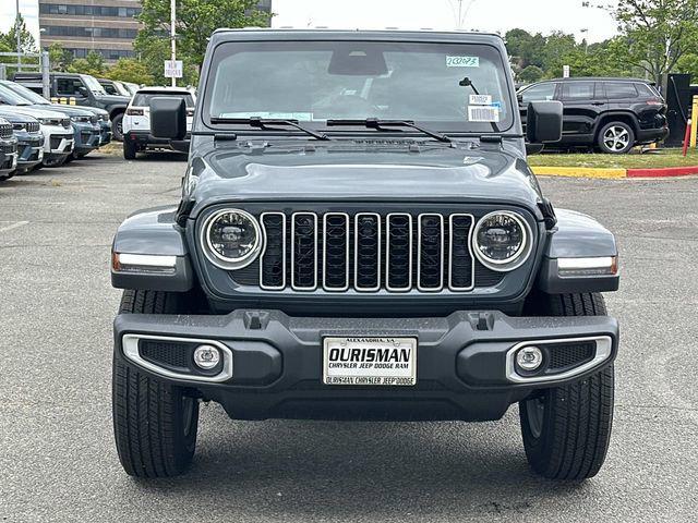 2026 Jeep Wrangler 4-Door Sahara 4x4