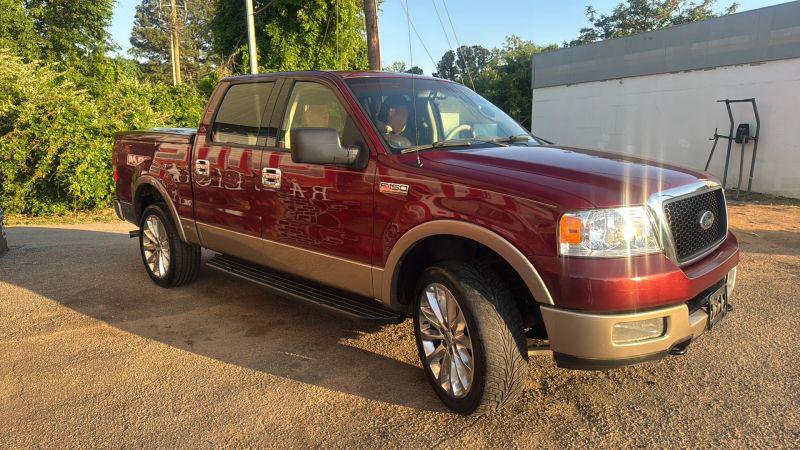2004 Ford F-150 LARIAT