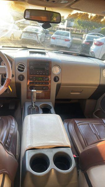 2004 Ford F-150 LARIAT