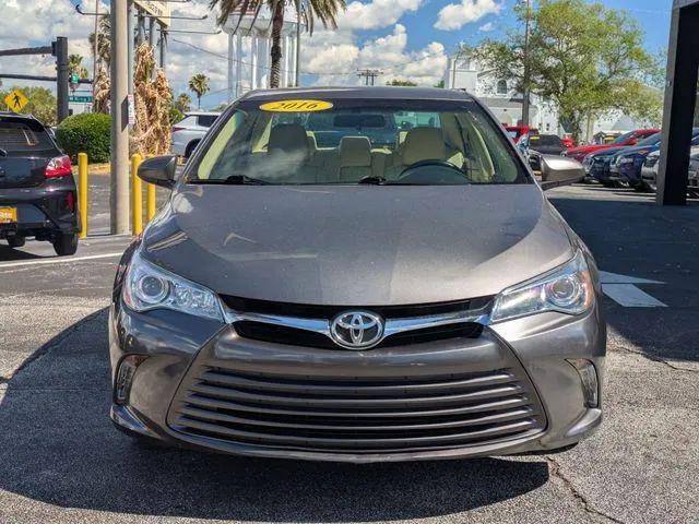 2016 Toyota Camry XLE