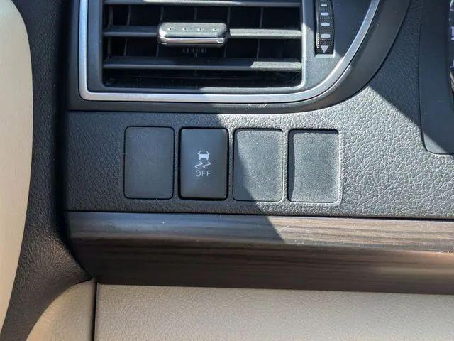 2016 Toyota Camry XLE