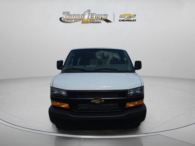 2026 Chevrolet Express Cargo Van 2500 Regular Wheelbase, WT, RWD