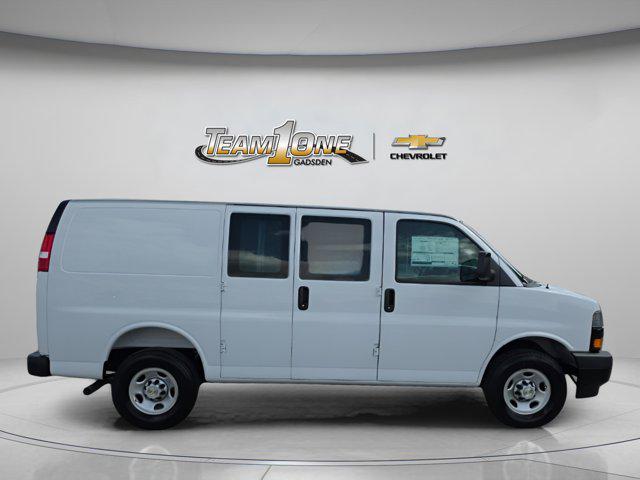 2026 Chevrolet Express Cargo Van 2500 Regular Wheelbase, WT, RWD