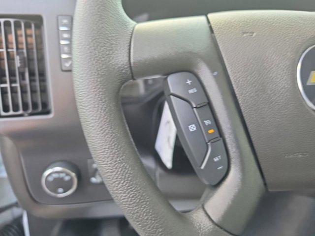 2026 Chevrolet Express Cargo Van 2500 Regular Wheelbase, WT, RWD
