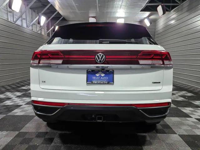 2024 Volkswagen Atlas Cross Sport 2.0T SE w/Technology
