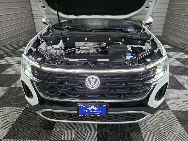 2024 Volkswagen Atlas Cross Sport 2.0T SE w/Technology