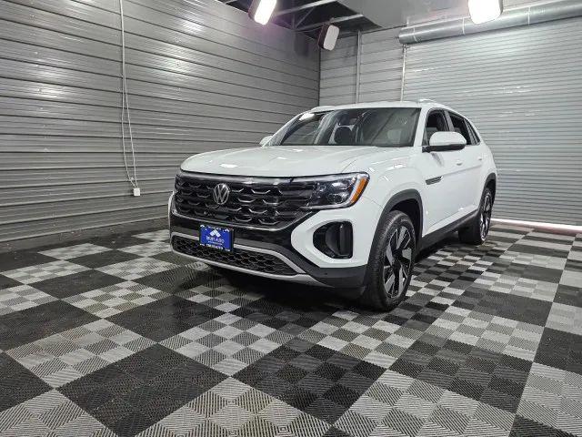 2024 Volkswagen Atlas Cross Sport 2.0T SE w/Technology