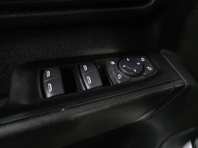 2022 Chevrolet Silverado 2500HD 4WD Crew Cab Standard Bed Custom