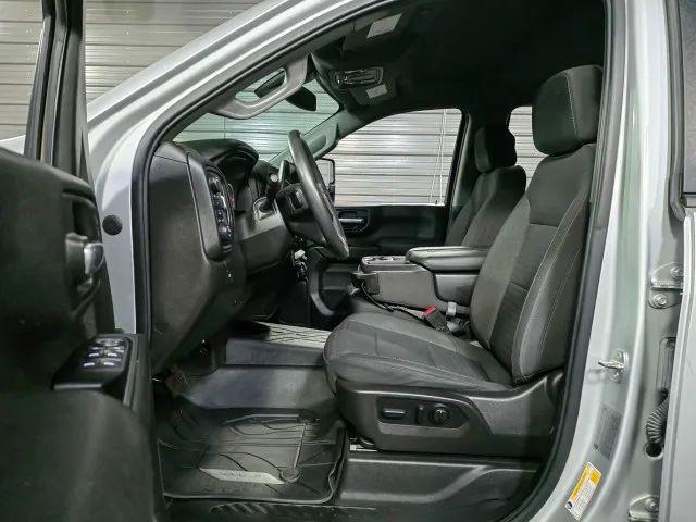 2022 Chevrolet Silverado 2500HD 4WD Crew Cab Standard Bed Custom