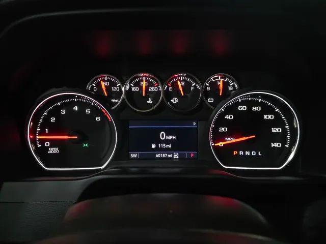 2022 Chevrolet Silverado 2500HD 4WD Crew Cab Standard Bed Custom