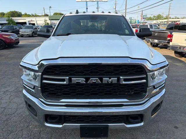 2022 Ram 3500 Tradesman/SLT/Laramie/Limited