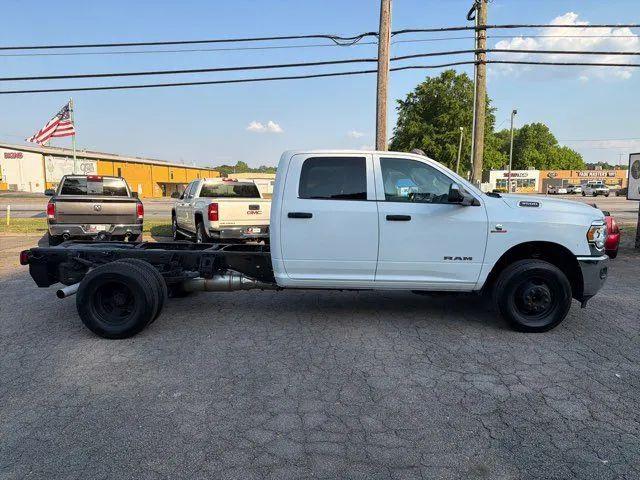 2022 Ram 3500 Tradesman/SLT/Laramie/Limited