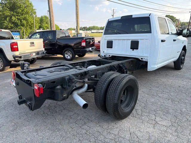 2022 Ram 3500 Tradesman/SLT/Laramie/Limited