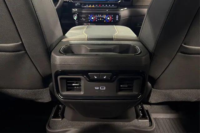 2026 Chevrolet Silverado 1500 4WD Crew Cab Short Bed ZR2