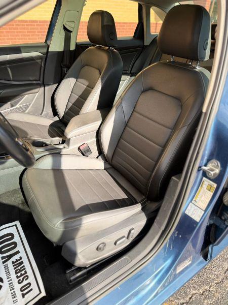2021 Volkswagen Jetta 1.4T R-Line
